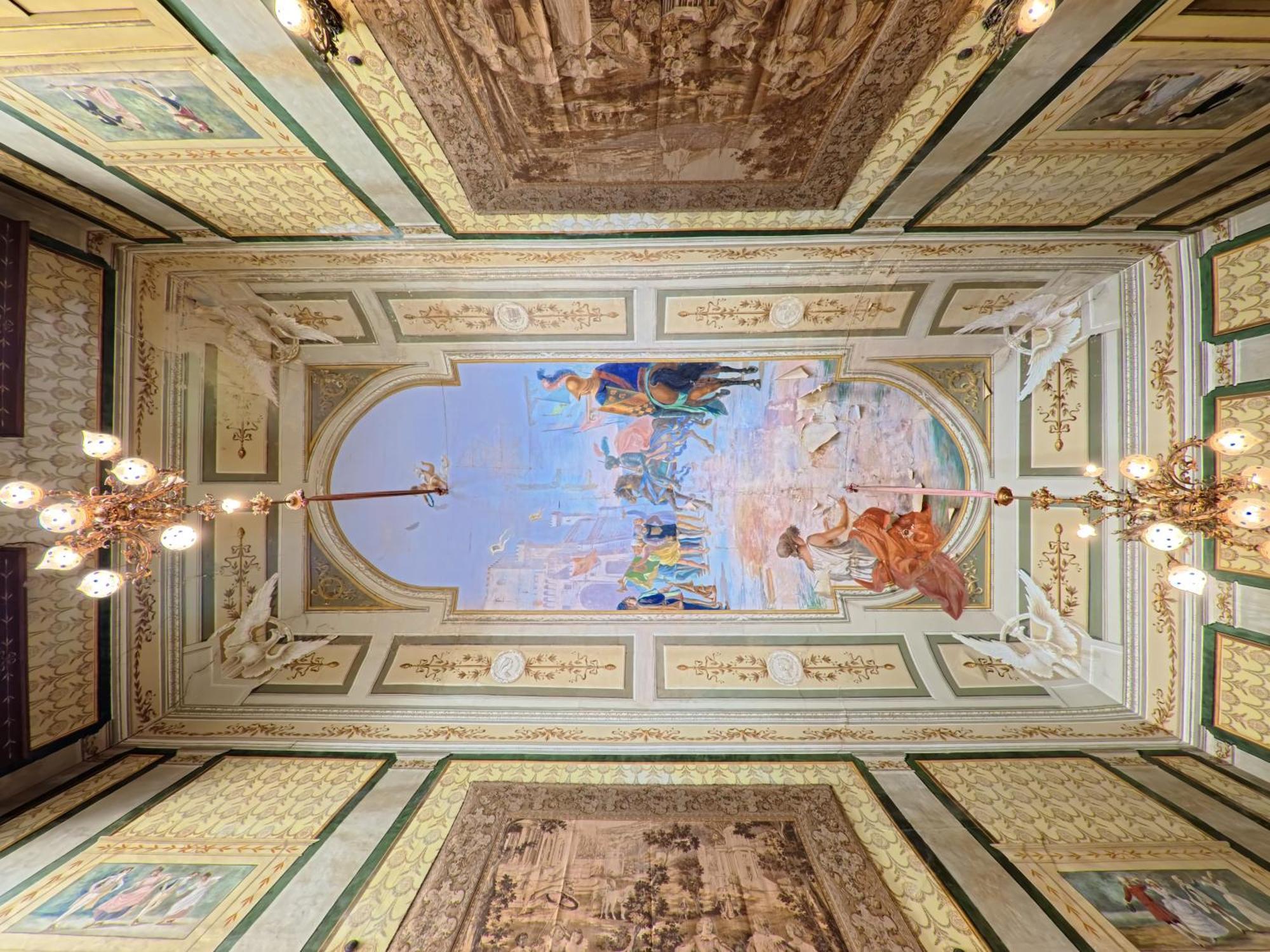 Palazzo Framarino Dei Malatesta - Noble Floor - XIV Century Giovinazzo Exterior foto